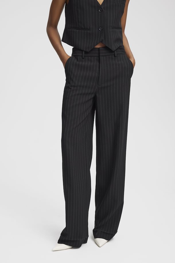 black-pinstripe-joellegz-byxor